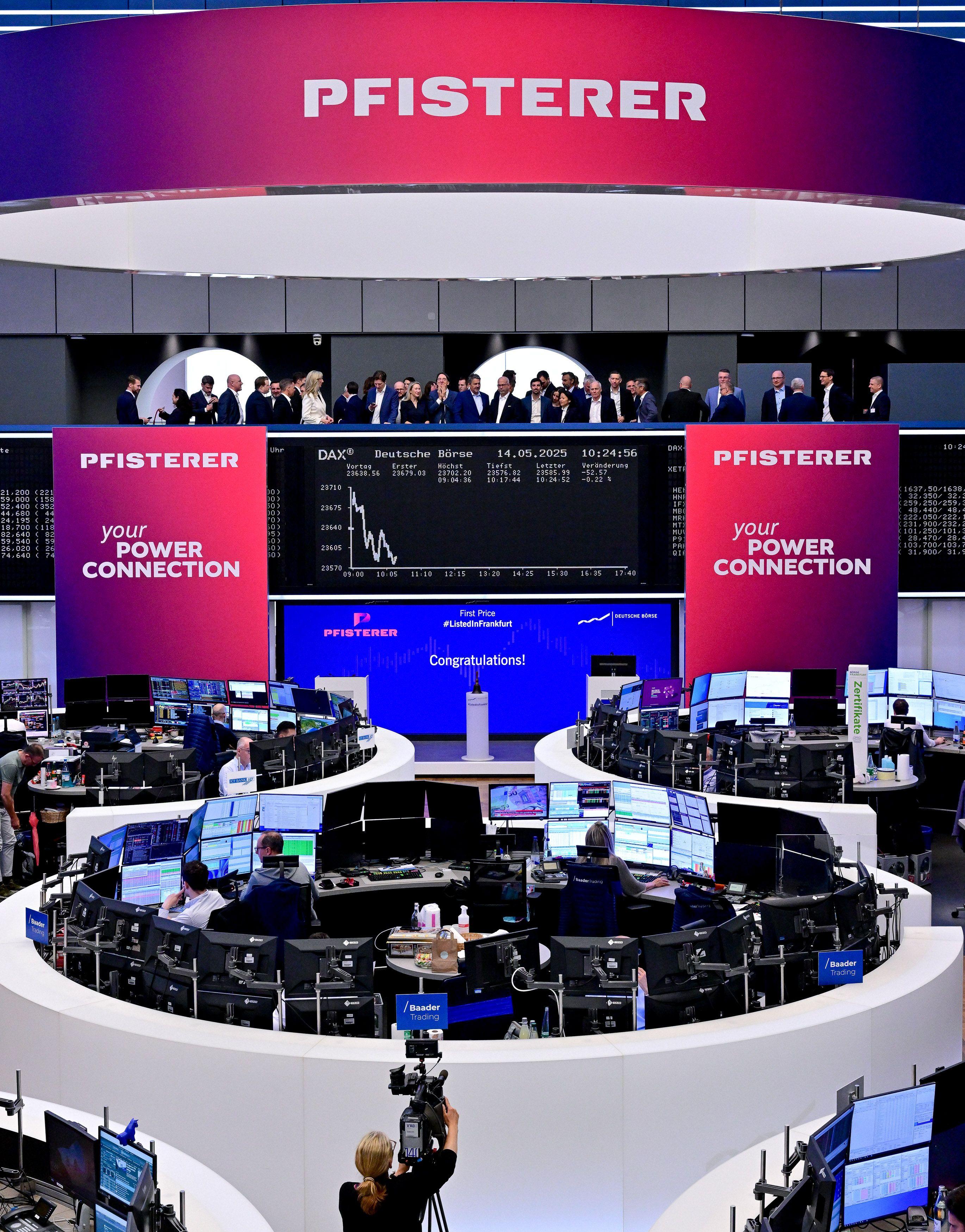 Die Frankfurter Börse beim Börsengang von Pfisterer.