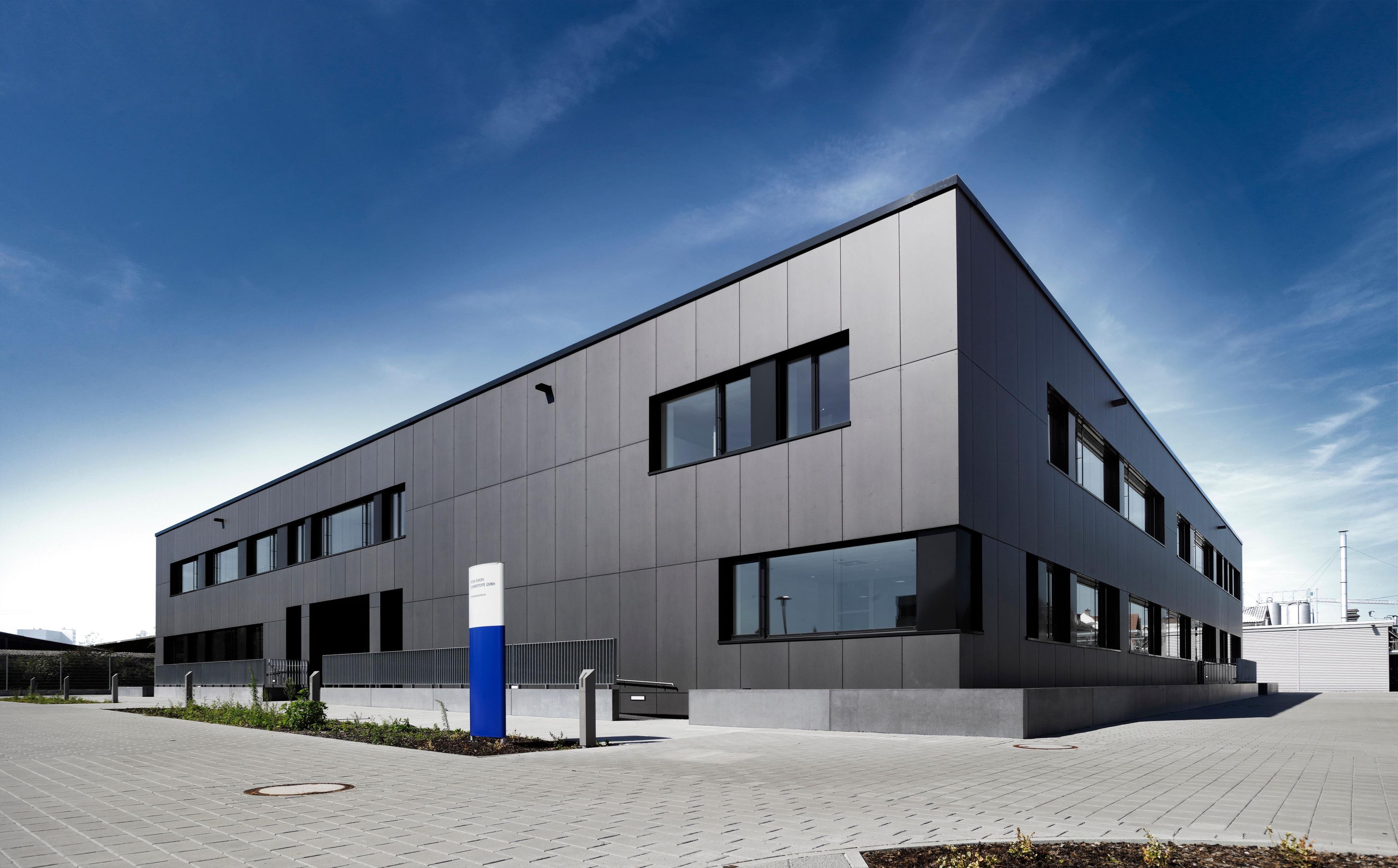 Fuchs steigert Umsatz und EBIT im ersten Quartal